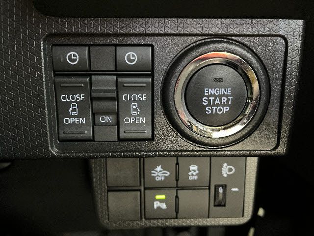 TANTO FAN CROSS 4WD