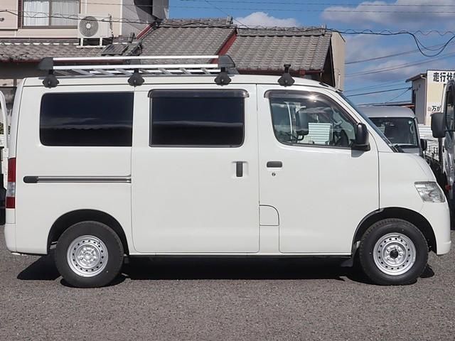 LITEACE van 2WD