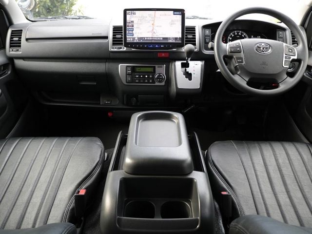 HIACE van 2WD