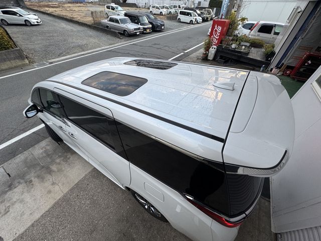 ALPHARD hybrid 4WD