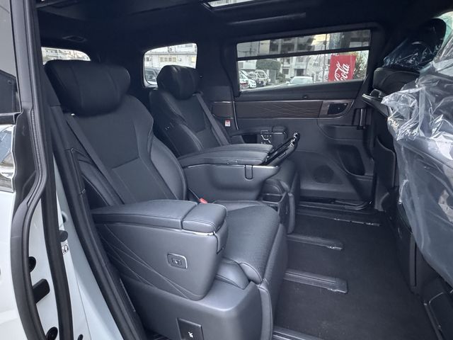 ALPHARD hybrid 4WD