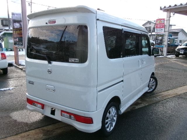 NV100 CLIPPER RIO 4WD