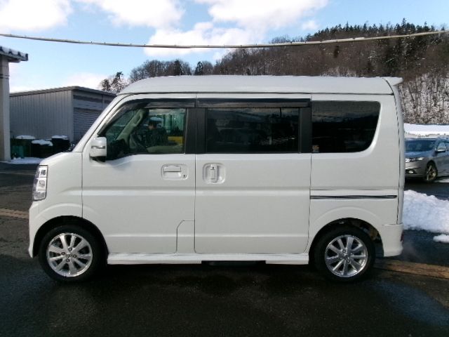 NV100 CLIPPER RIO 4WD