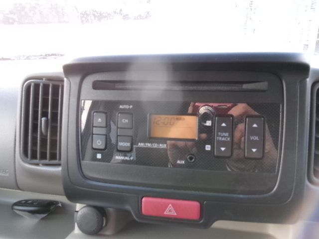 NV100 CLIPPER RIO 4WD