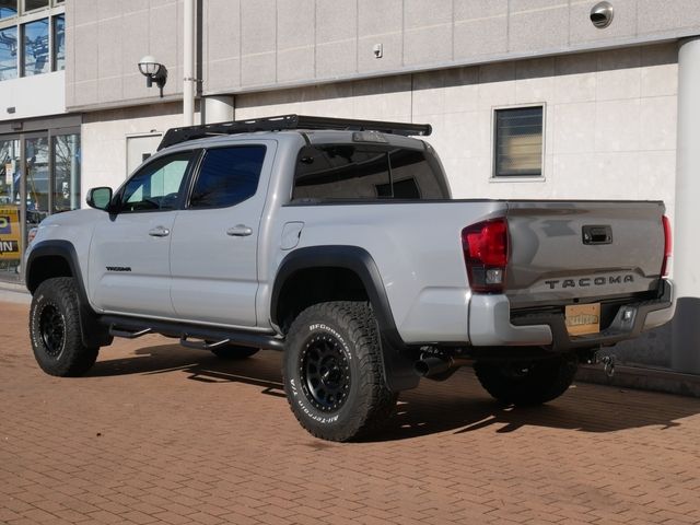 Tacoma 4WD
