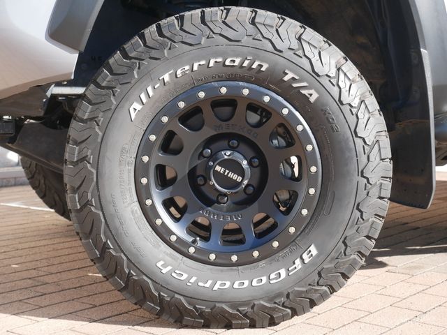Tacoma 4WD