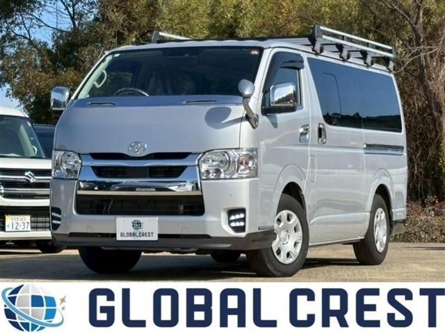 BONGO BRAWNY VAN