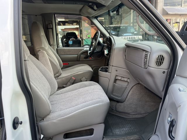 CHEVROLET ASTRO 4WD