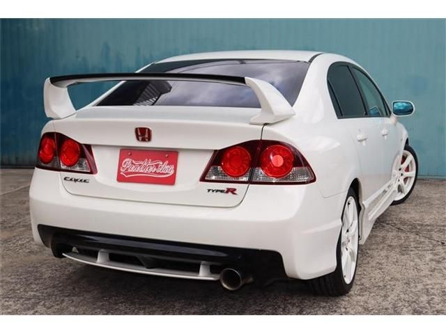CIVIC sedan