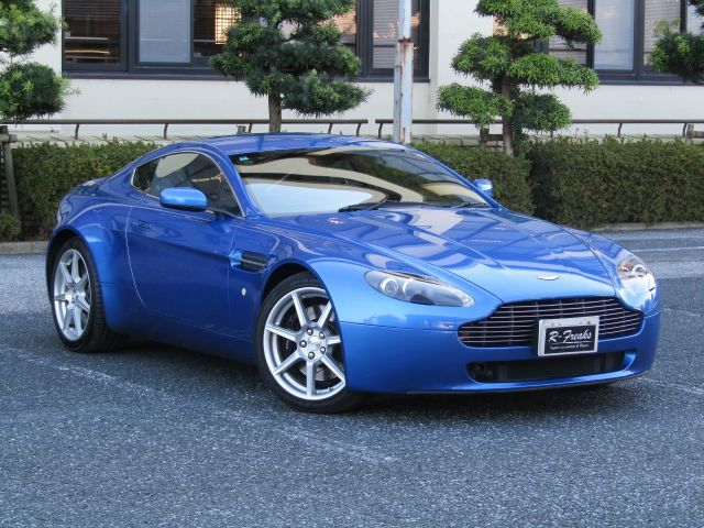 ASTON MARTIN