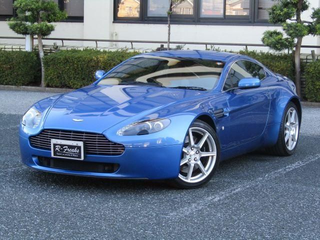 ASTON MARTIN