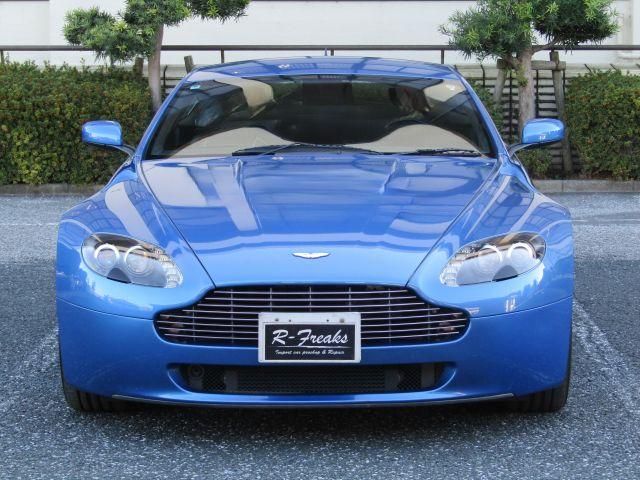 ASTON MARTIN