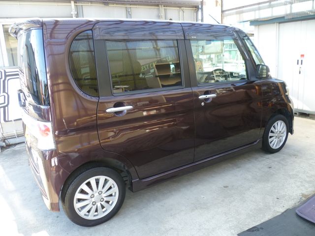 TANTO CUSTOM 4WD